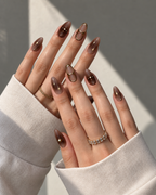Cocoa Gleam press-on nails